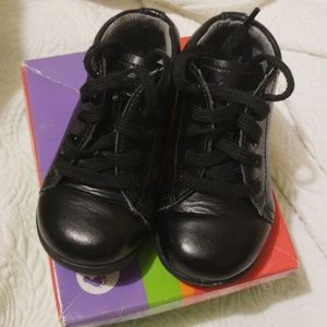 Elliot Black Leather Stride Rites.